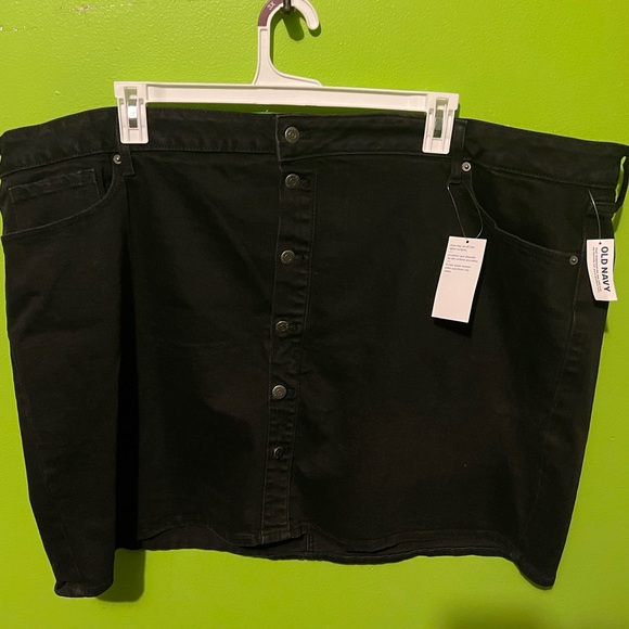 Old Navy Dresses & Skirts - Old Navy Black Denim Skirt